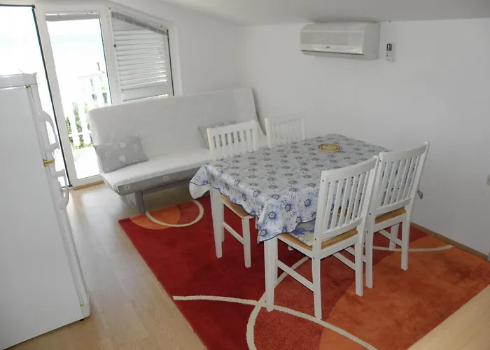 Apartments Zvone - 100 M From Sea