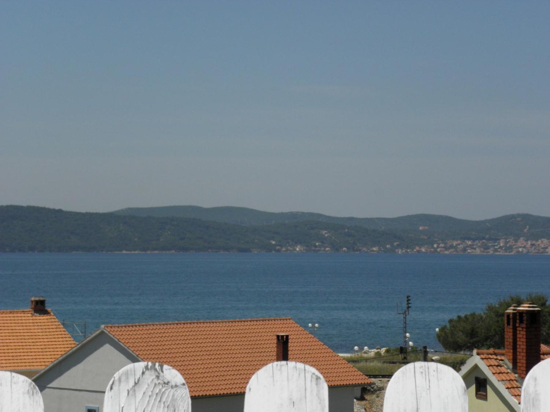 Apartment Zvone - 100 M From Sea *