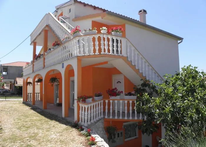 Apartments Zvone - 100 M From Sea