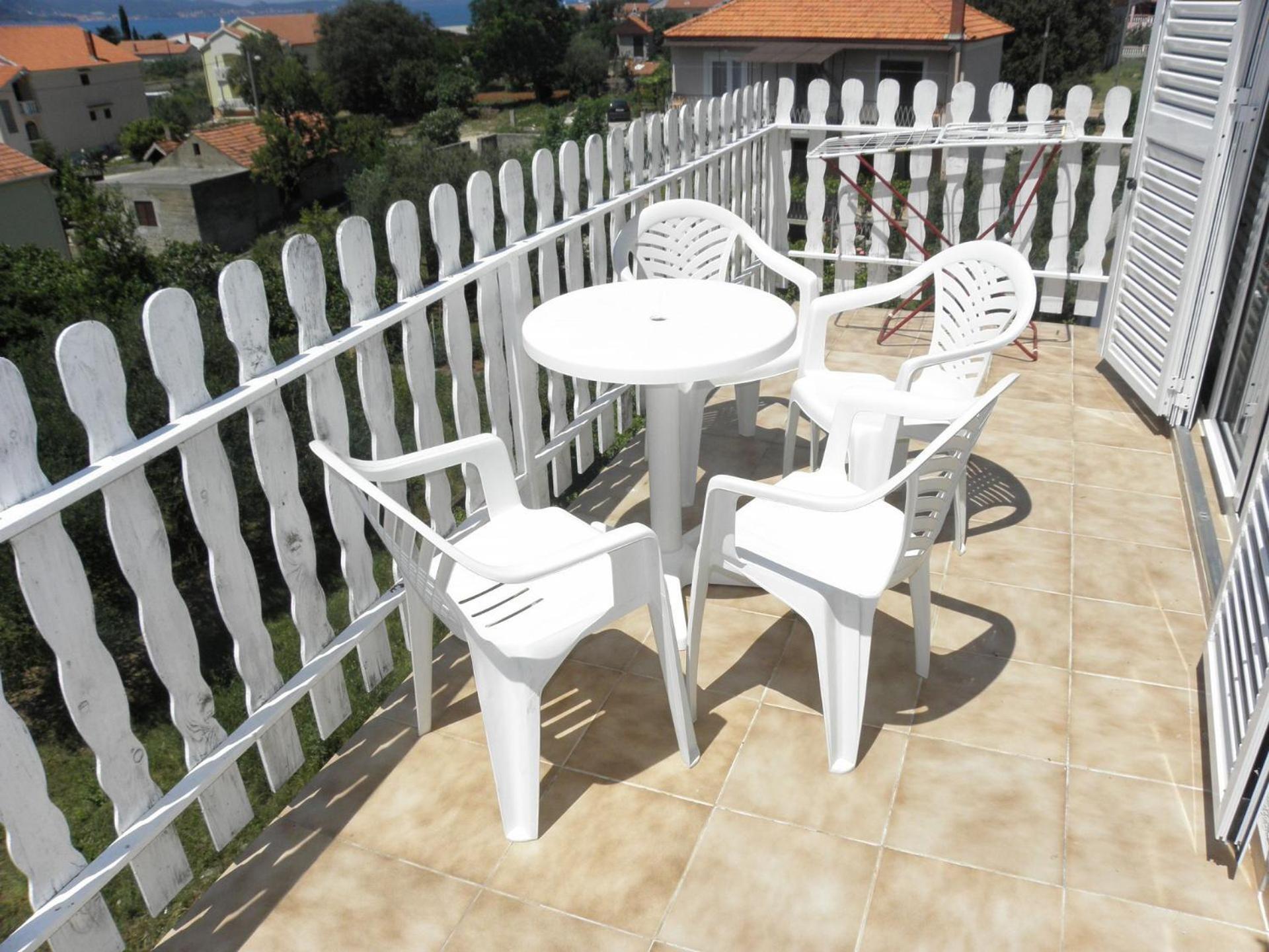 Zvone - 100 M From Sea Bibinje