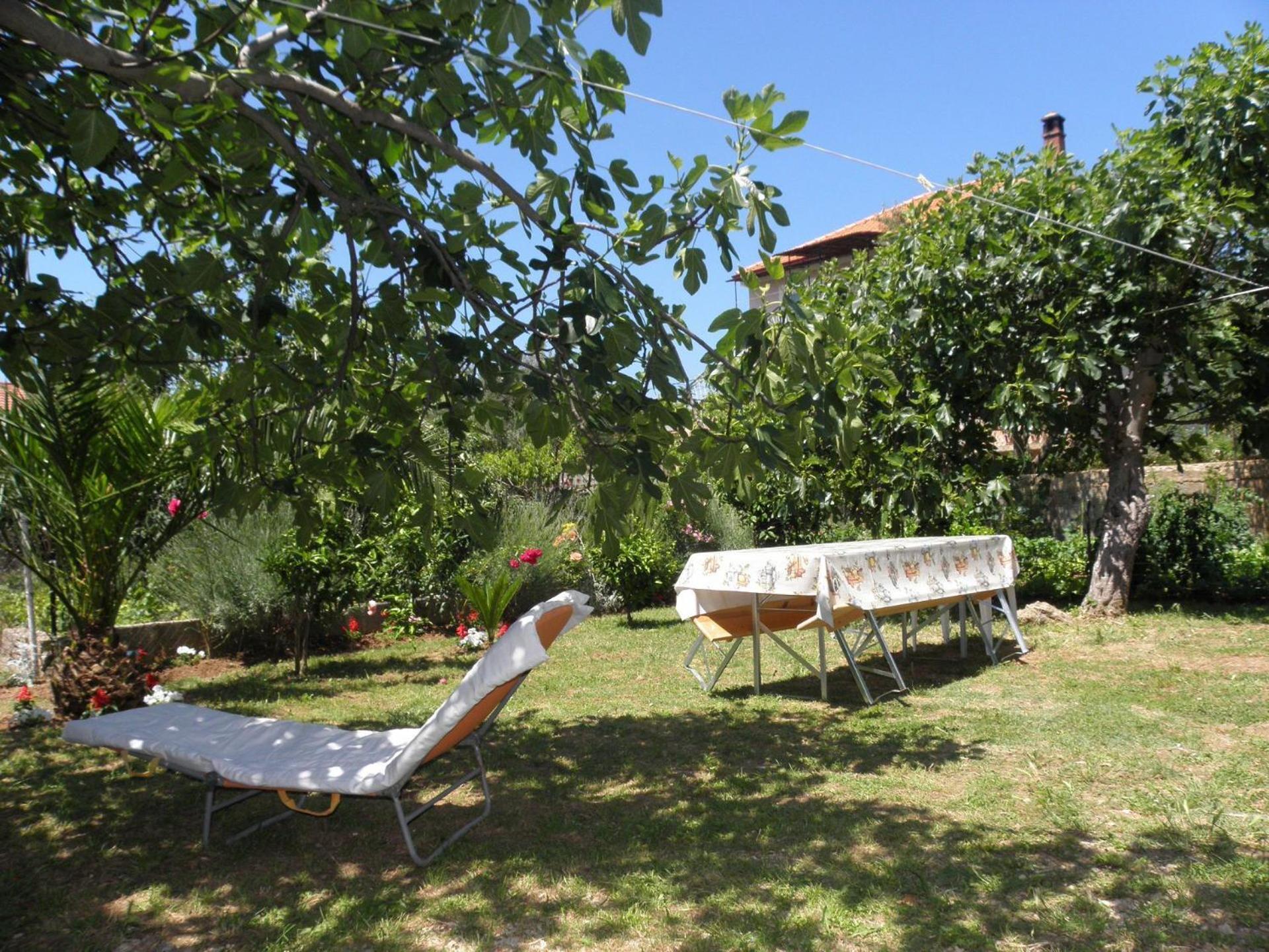 Zvone - 100 M From Sea Apartament Bibinje